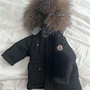 Barely worn warm puffer jacket